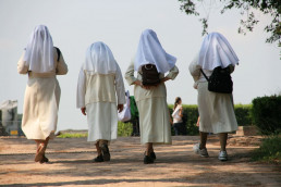 religieuses de dos investissent elles aussi dans les bourses