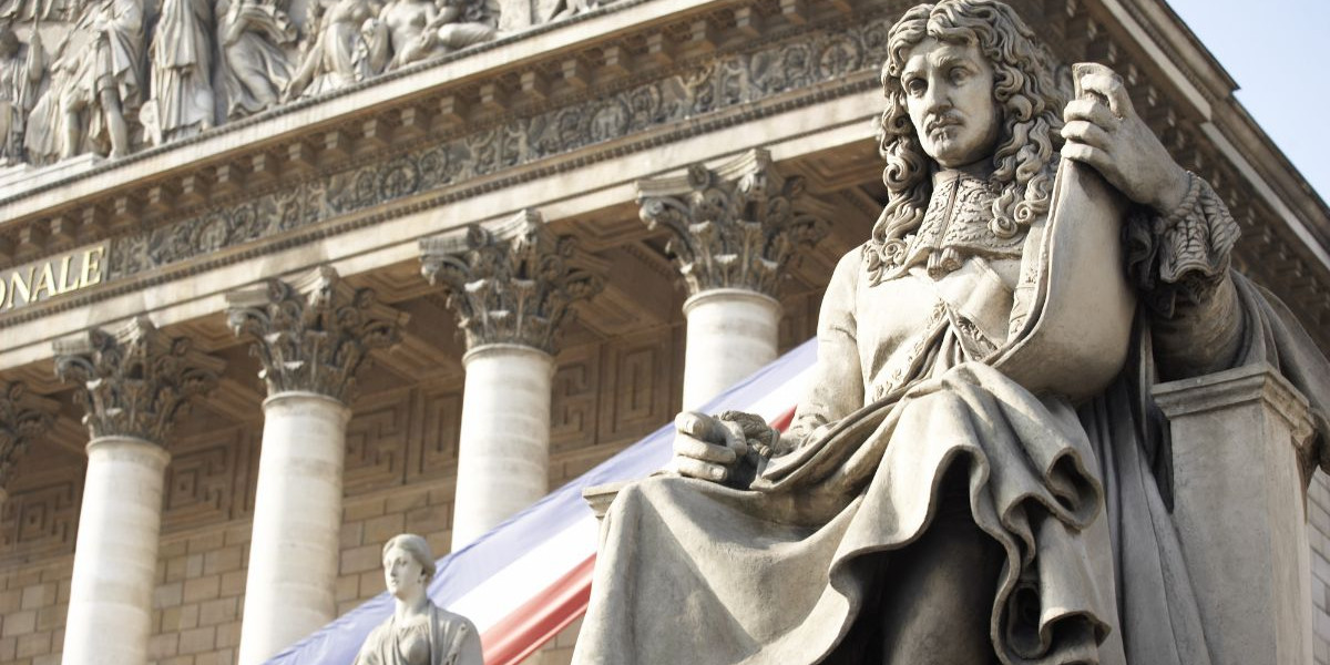 grand emprunt - statue de Colbert devant l'assemblée nationale