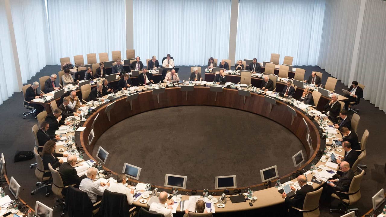 table du conseil de la banque centrale européenne
