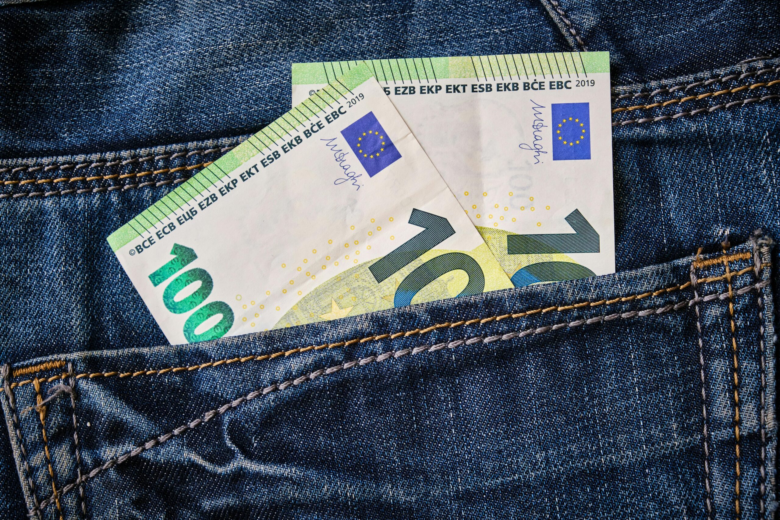 Argent euros poche